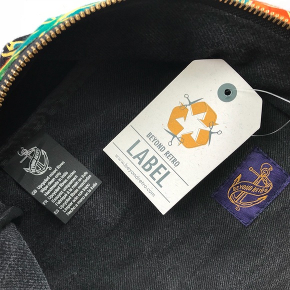 UO Floral Peonies Tapestry Recycled Eco Backpack - Picture 4 of 5